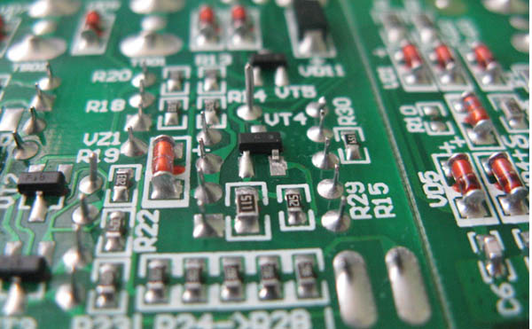 X射線設備可有效檢測PCB隱藏缺陷